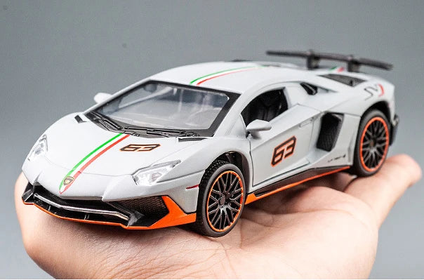 1:32 Lamborghini Aventador SVJ LP780-4 Super Sports Car Alloy Metal Diecast Model Car Sound & Light Collect Hobby Ornaments Gift