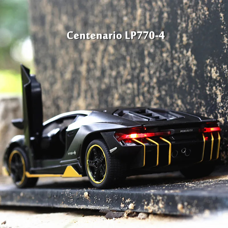 1/32 Cars Toys Auto To Scale Lambor LP770 Diecast Model Cars Alloy Autos Toys Gift for Boys Pull Back Light Music Kids Car